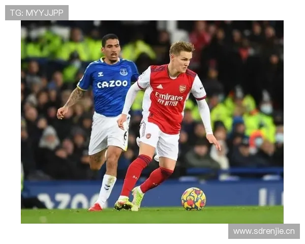 利雅得新月统治周期面临讨论，本赛季表现波动是否影响球队稳定性