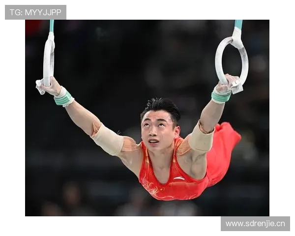 邹敬园赛场像核弹,私下像邻家男孩,真想知道他工资都去哪儿了